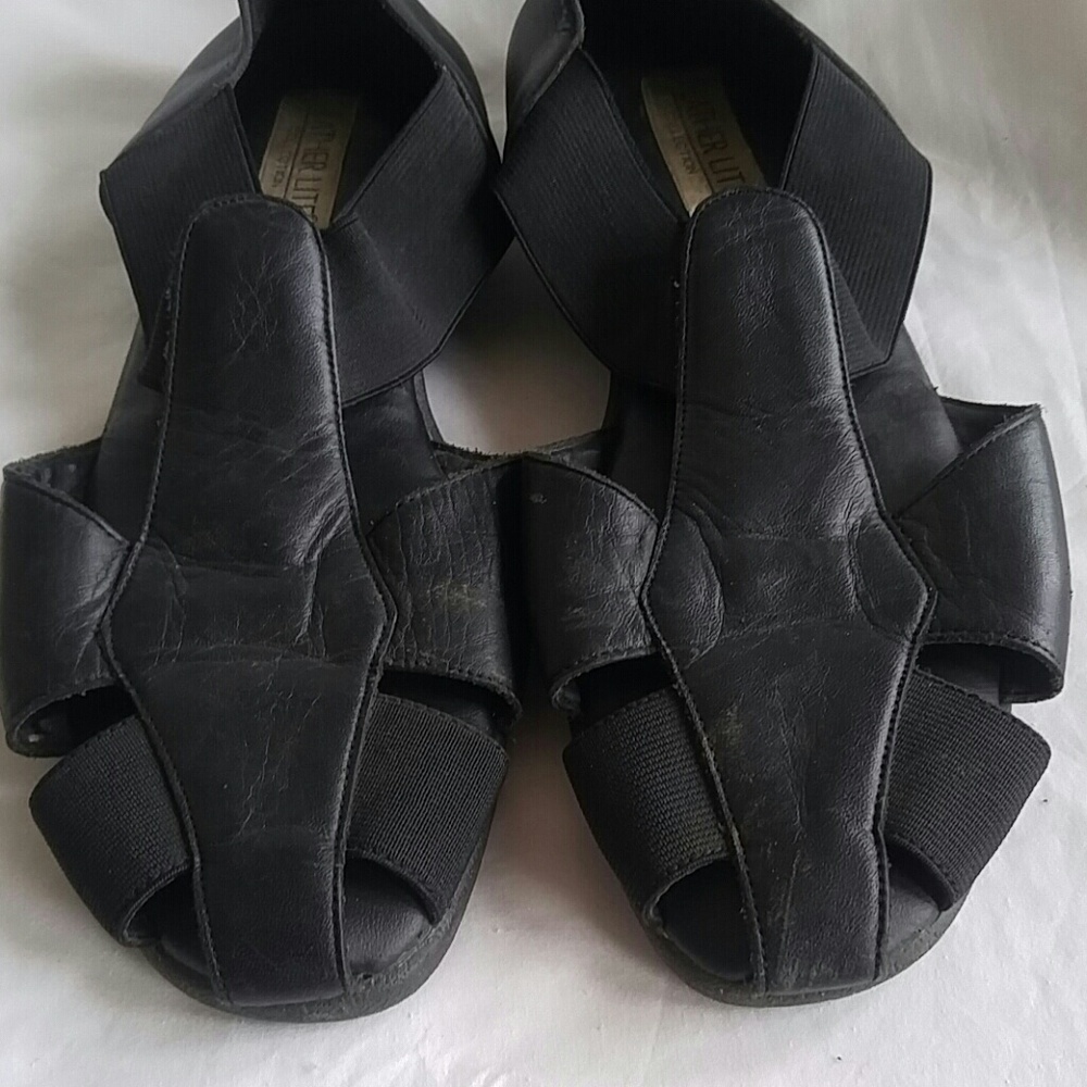 Shoes - Picture 3 of 7